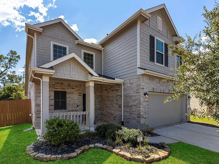 28068 Dove Chase Dr — Photo 2