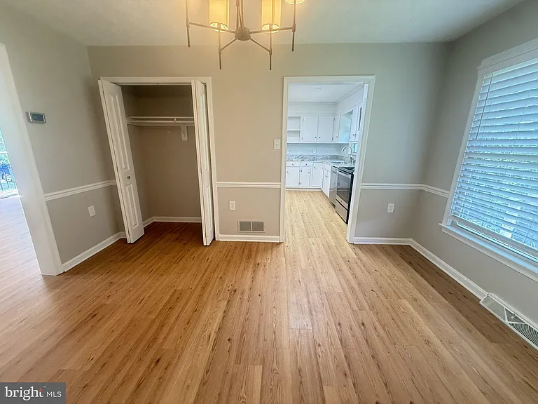 824 Appleseed Ct — Photo 8
