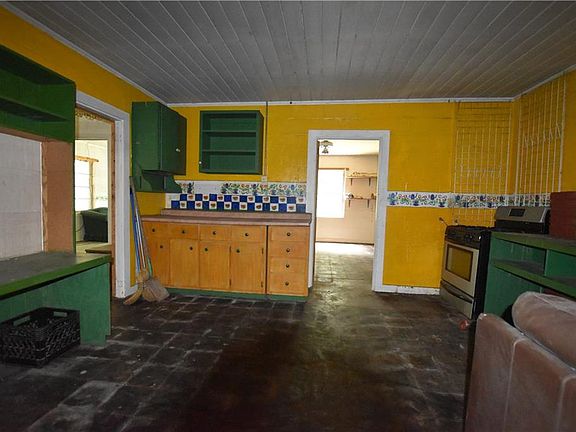 5th image of 76412 Jim Parker Rd