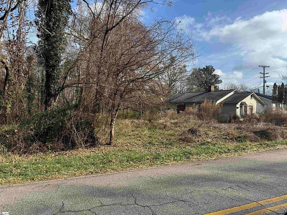 2nd image of 116 Newry Rd