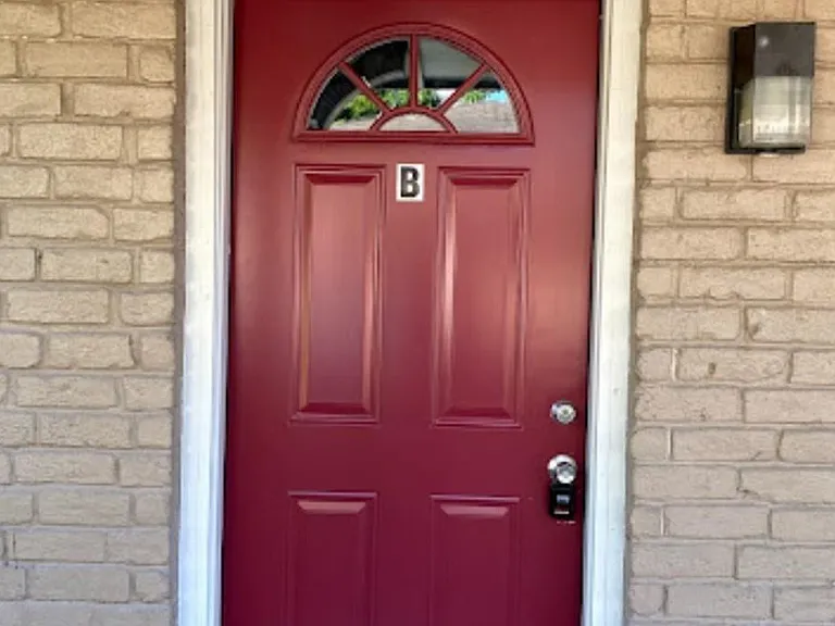 9325 Kentshire Dr #B — Photo 4