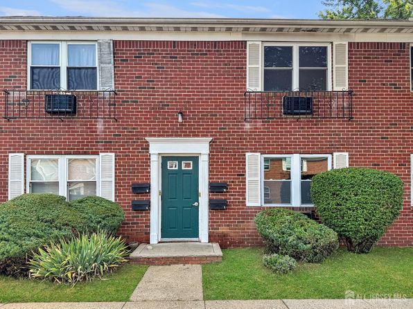 289 Main St APT 7L
