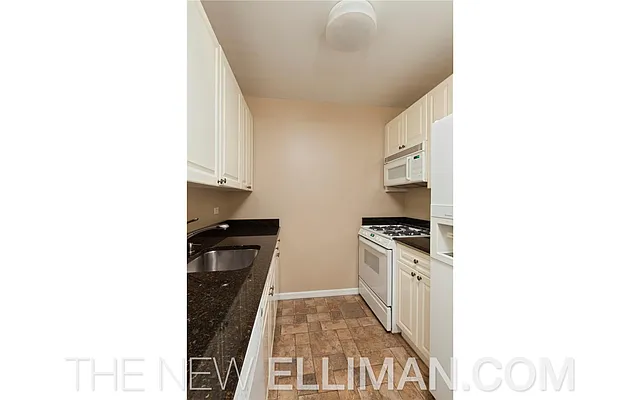 Sold by Douglas Elliman | media 28