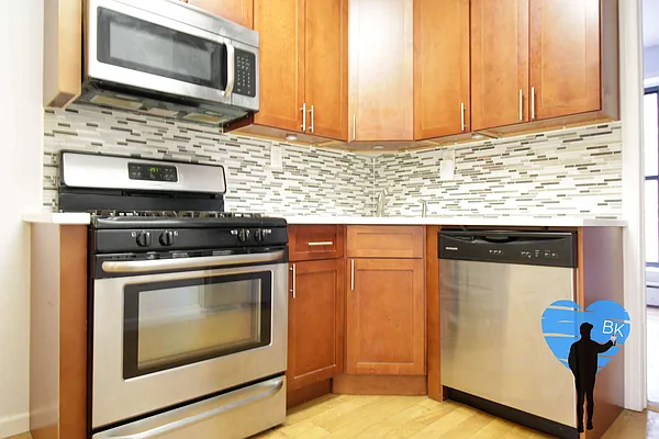 Rented by Next Door Realty NYC | media 1