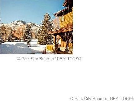 2nd image of 2001 Park Ave #424
