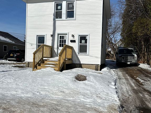 2nd image of 31 Spruce St