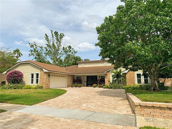 2nd image of 5761 Tamarack Dr