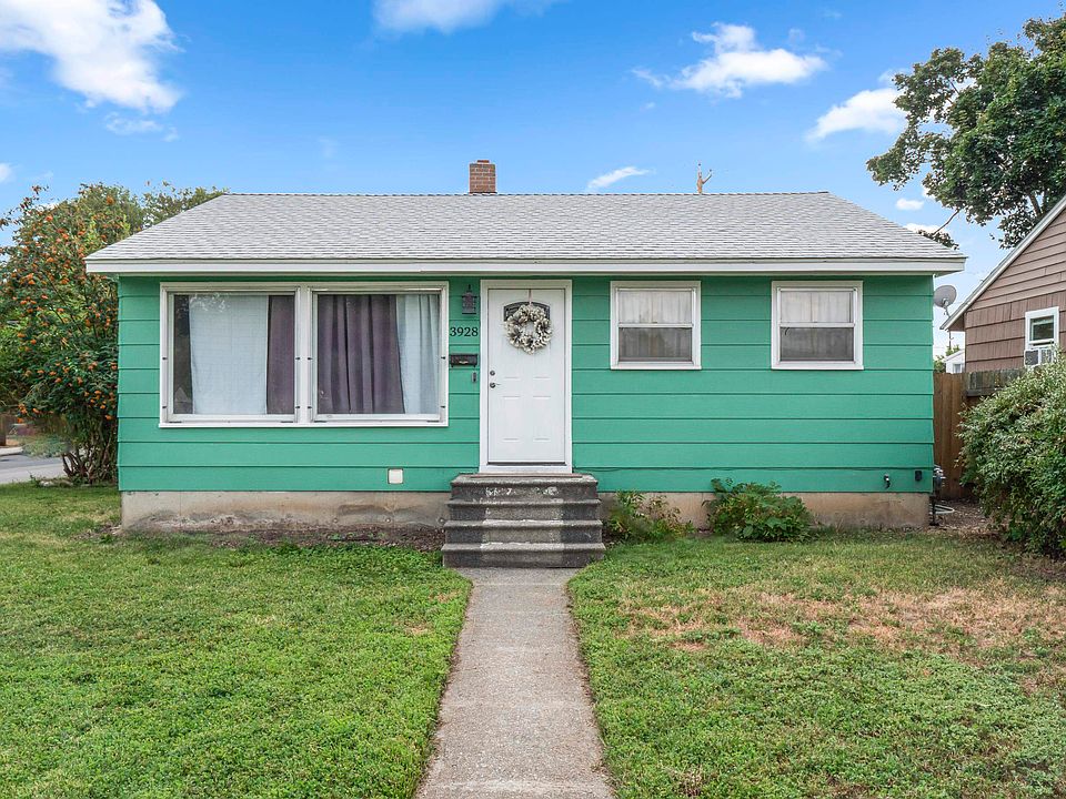 1st image of 3928 E Grace Ave