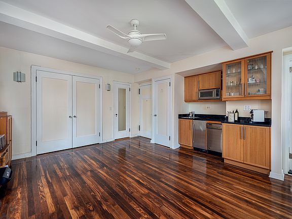 3rd image of 45 Tudor City Pl APT 1317
