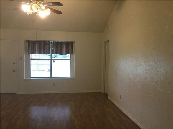5th image of 4628 Wineberry Dr