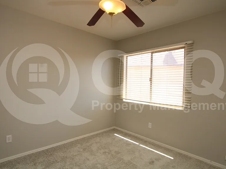 1286 W Roosevelt Ave — Photo 8