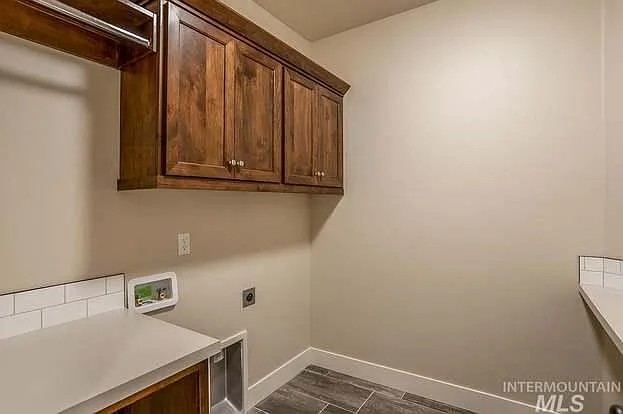 68 E Ranch Dr — Photo 9