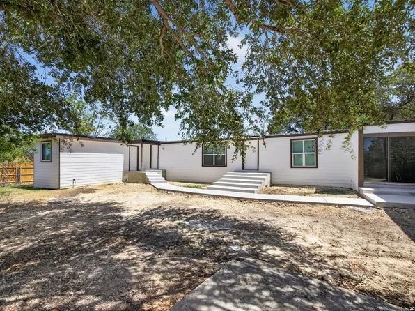 4254 Twin Rise, Von Ormy, TX 78073