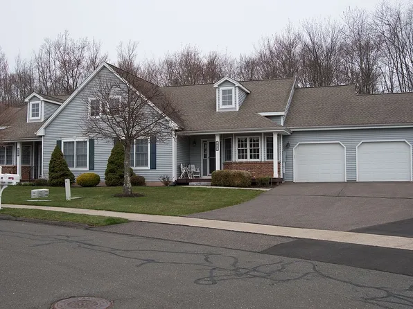 45 Hudson Ln, Windsor, CT 06095