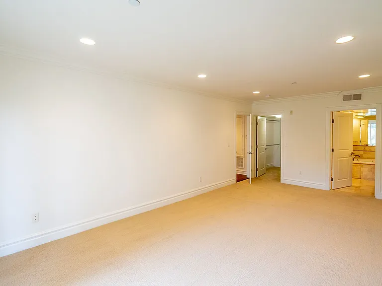 8610 Chalmers Dr — Photo 27