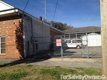 1st image of 2555 Ursulines Ave