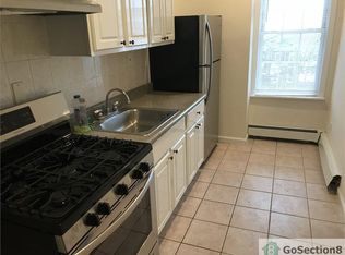 255 Garside St #2, Newark, NJ 07104