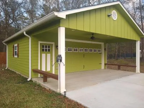 295B Lakeshore Dr, Livingston, TX 77351