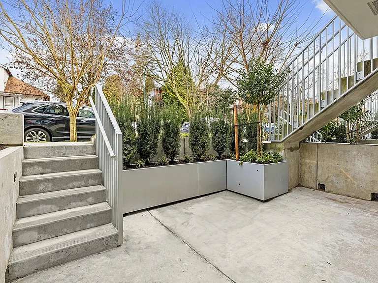 312 E 15th Ave — Photo 6