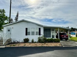 1104 Rue De Calais, Tavares, FL 32778