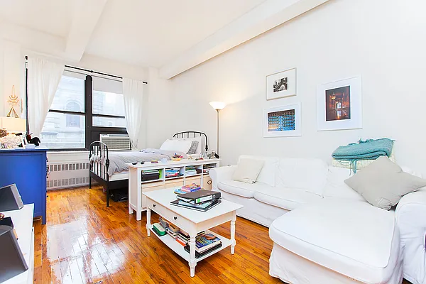 Rented by Mirador Real Estate | media 5