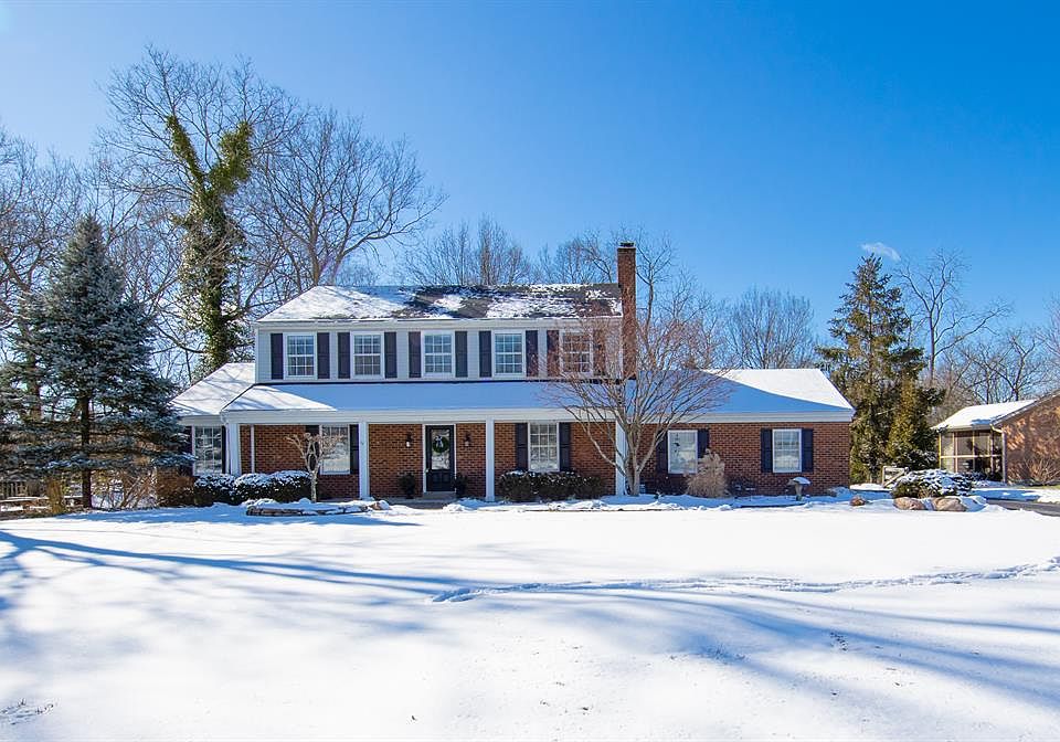 1st image of 2607 Montchateau Dr