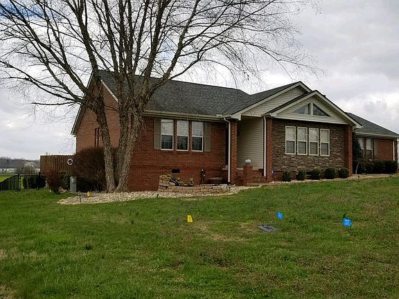 2nd image of 79 Courtney Ann Dr