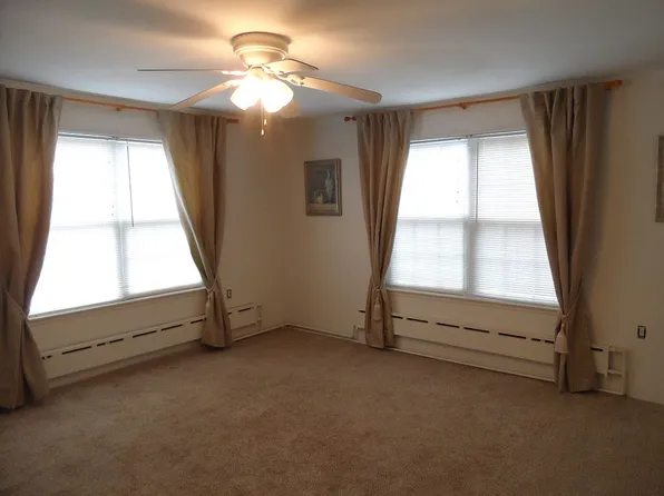 647 Kerper St, Philadelphia, PA 19111