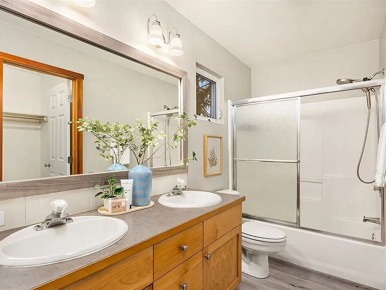 300 Wyatt Way NE #1 — Photo 19