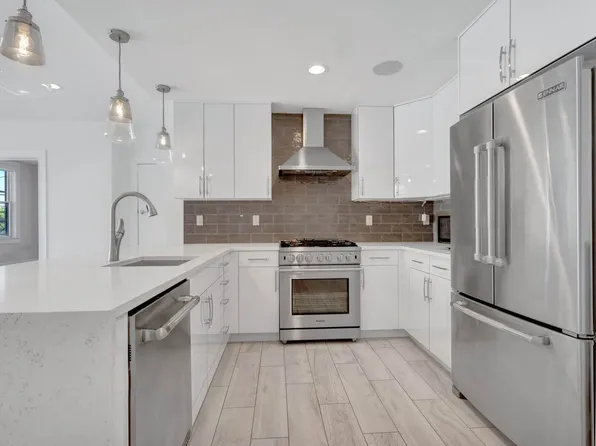209-211 Hack Plk Rd #2A, Weehawken, NJ 07086