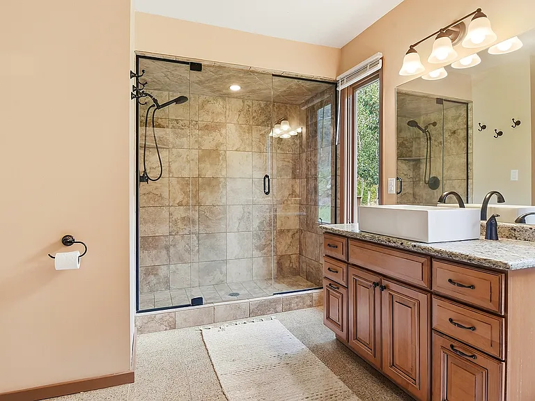 10228 Christopher Dr — Photo 14