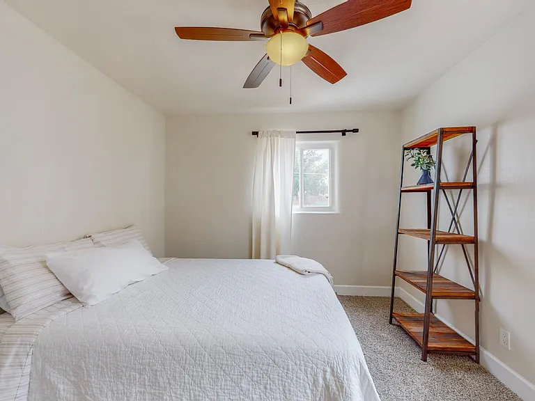 527 Gene Ave NW — Photo 43