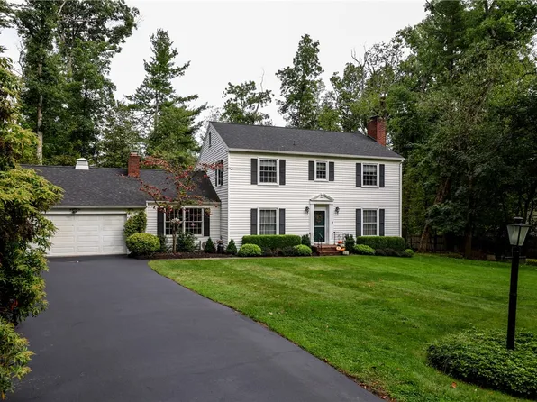 8 Fox Ln E, Painted Post, NY 14870