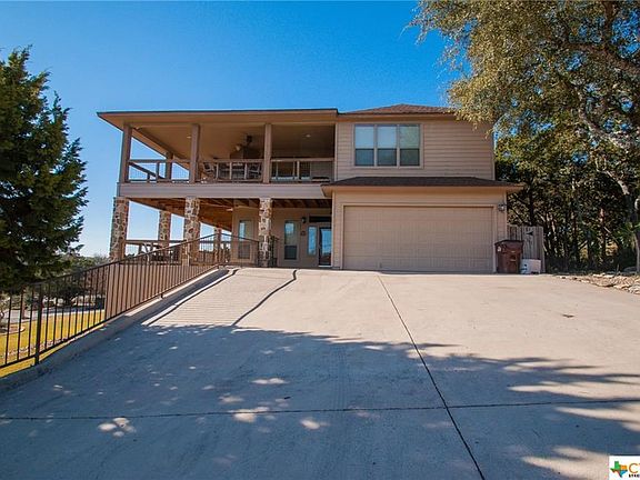 3rd image of 1181 Lakebreeze Dr
