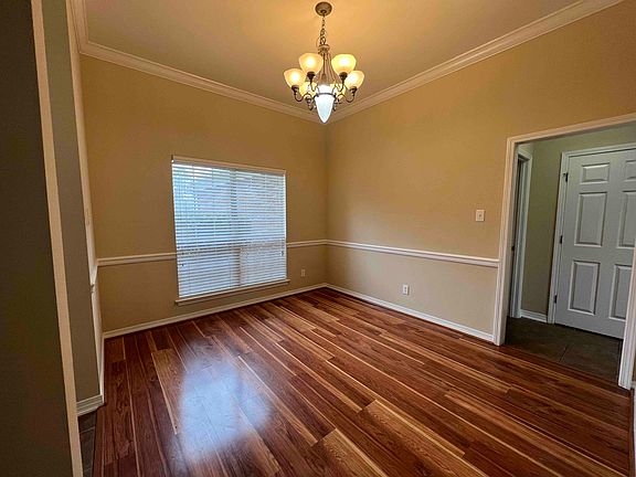 20220715_181355573_iOS_11302022