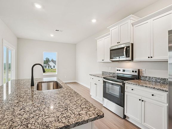 5th image of 431 W Claywalk Rd