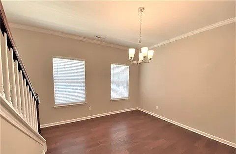 4th image of 4313 Overbecks Ln