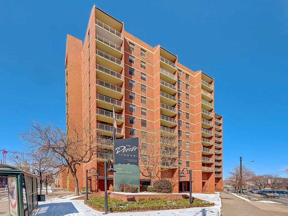 1301 Speer Blvd #303