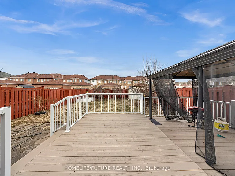 262 Helen Ave — Photo 40