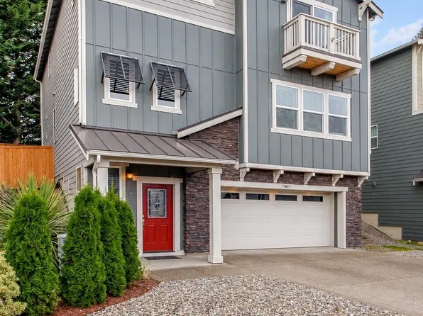 19619 10th Place S, Des Moines, WA 98148