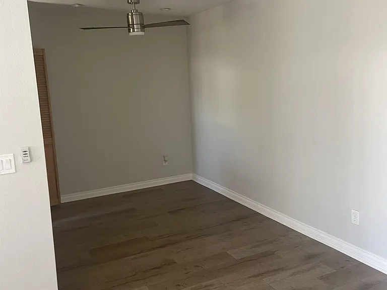 4747 Hamilton St #20 — Photo 2