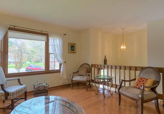 3rd image of 2513 Plymouth St APT 1207