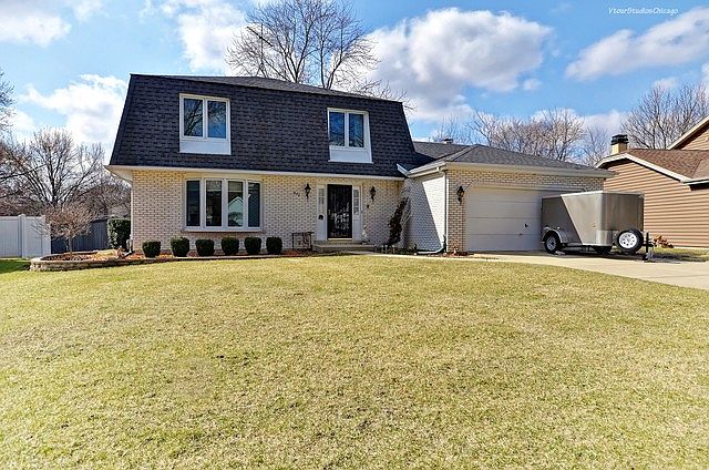 1st image of 822 Redwood Ln