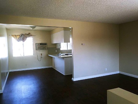 4th image of 845 S Greenwood Ave APT 18