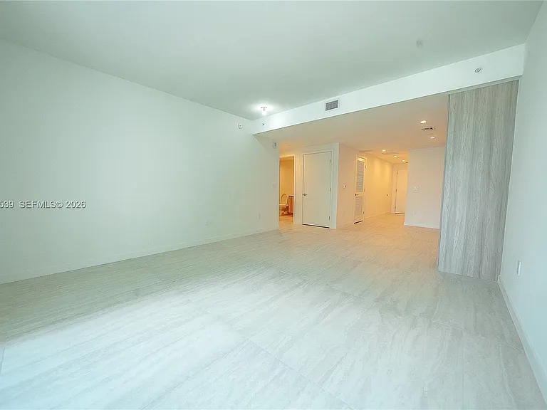 77 SE 5th St #2203 — Photo 4