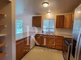 3930 NW Atlantis Ln #3930, Bremerton, WA 98312