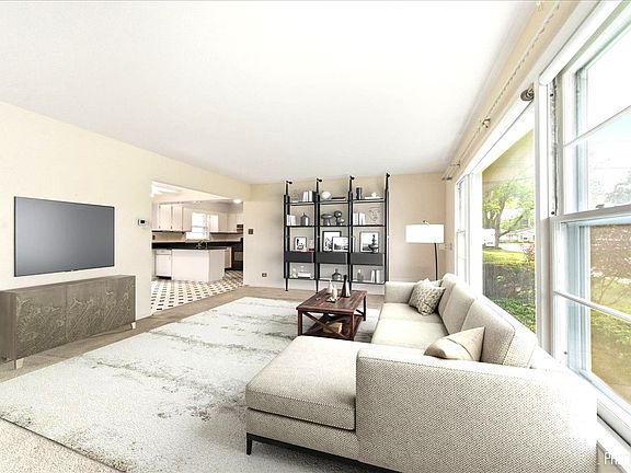 4th image of 512 N Harvard Ave