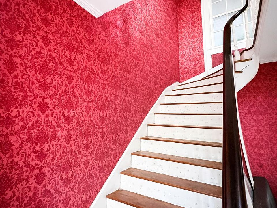 1st image of 3308 Camargo Rd