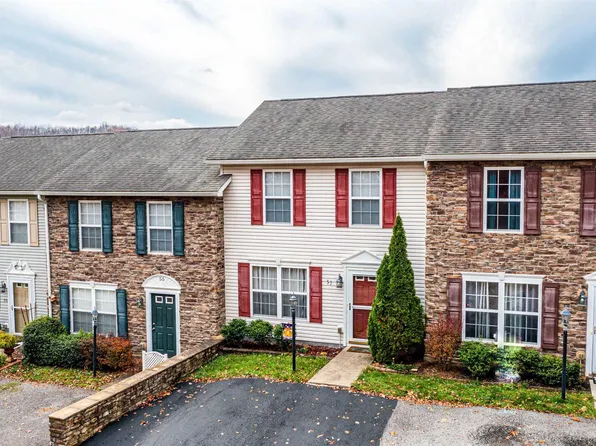 57 Par Ln, Maidsville, WV 26541