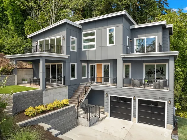 9050 NE 117th Place, Kirkland, WA 98034
